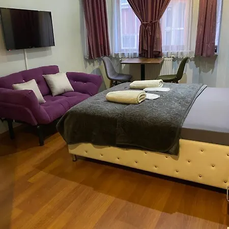 Chanel Suits Apartmanhotel Isztambul
